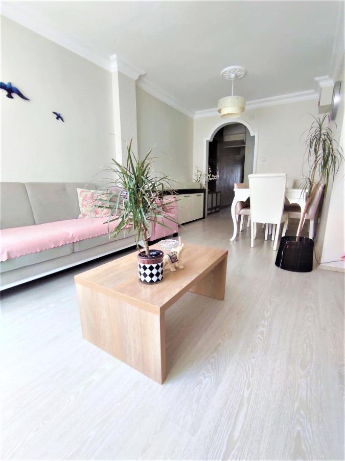 Peaceful Suite Centre Of Kadikoey อิสตันบูล ภายนอก รูปภาพ